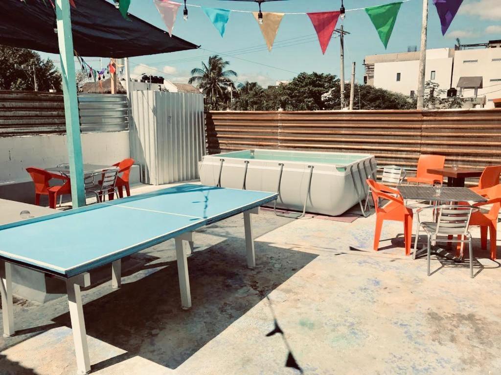Hostels On The Road Playa del Carmen Exterior photo